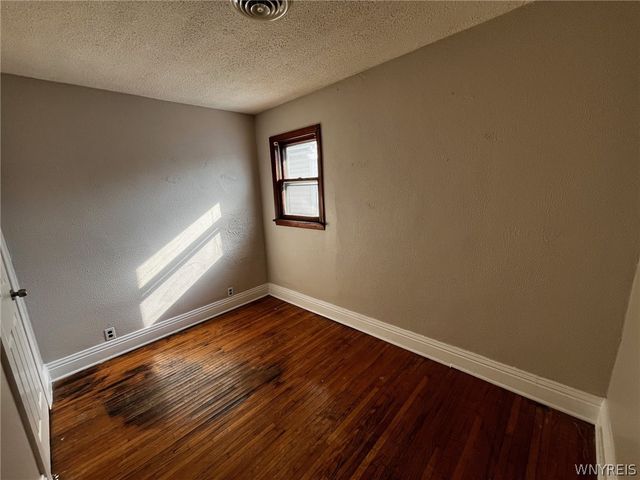 400 Willett Street, Buffalo, NY 14206