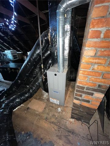 400 Willett Street, Buffalo, NY 14206