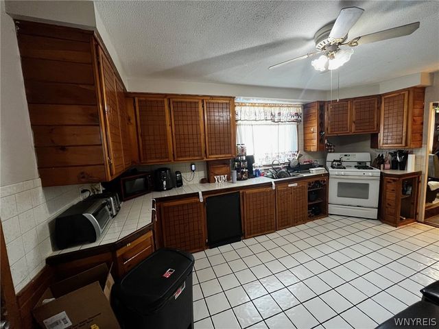 400 Willett Street, Buffalo, NY 14206