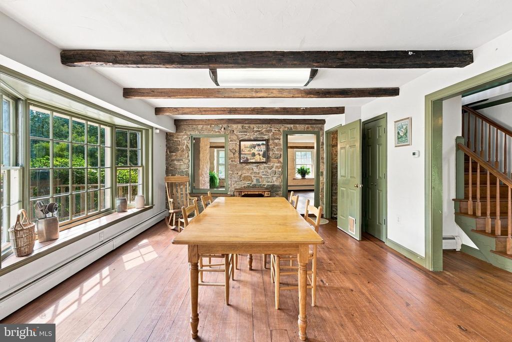 Image 38 of property listing at 39902 THOMAS MILL RD, Leesburg, VA 20175