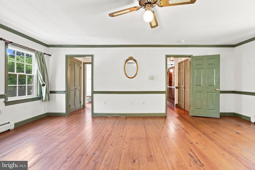 Image 63 of property listing at 39902 THOMAS MILL RD, Leesburg, VA 20175