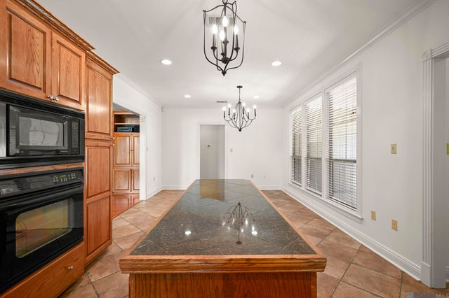 10757 Oakley Trace, Baton Rouge, LA 70809