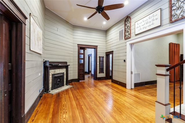 604 Saint Michael Street, Gonzales, TX 78629