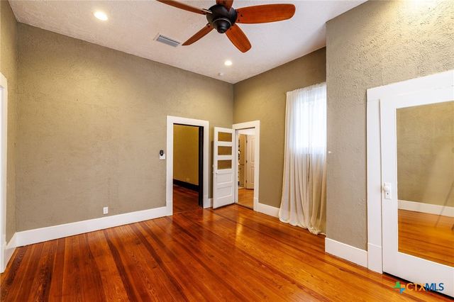 604 Saint Michael Street, Gonzales, TX 78629