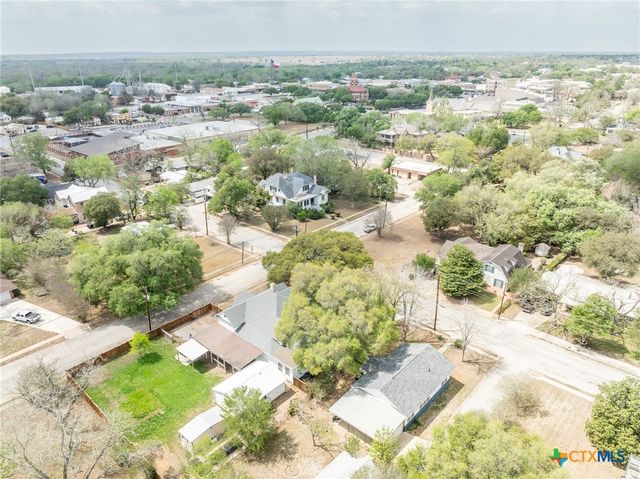 604 Saint Michael Street, Gonzales, TX 78629