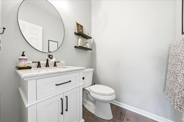 21127 Coventry Circle, Shorewood, IL 60404