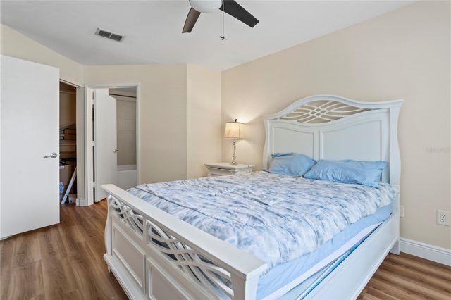 2504 GRASSY POINT DRIVE 100, Lake Mary, FL 32746