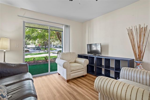2504 GRASSY POINT DRIVE 100, Lake Mary, FL 32746