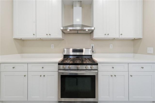 395 8th NE Street, Atlanta, GA 30309