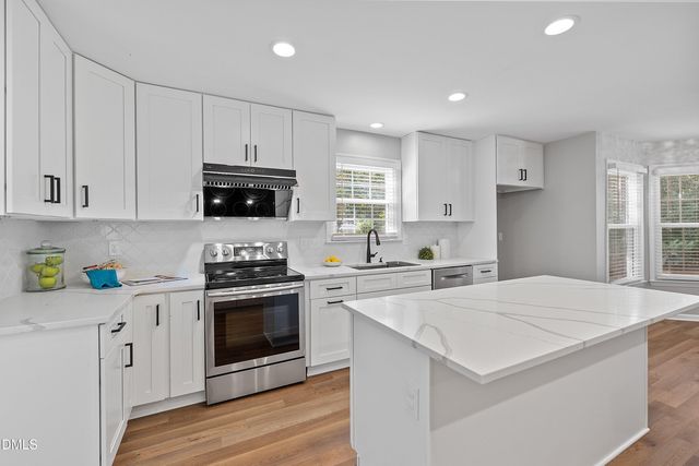 8512 Evans Mill Place, Raleigh, NC 27613
