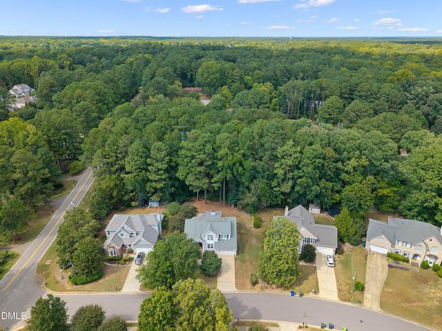 8512 Evans Mill Place, Raleigh, NC 27613