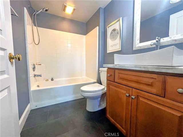 133 Chantilly, Irvine, CA 92620