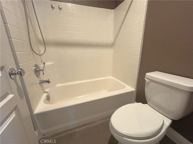 133 Chantilly, Irvine, CA 92620