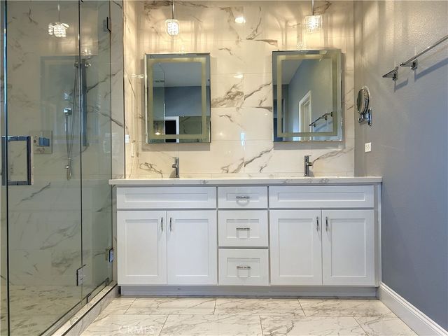 133 Chantilly, Irvine, CA 92620