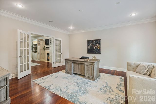 815 36TH Avenue Place NW, Hickory, NC 28601