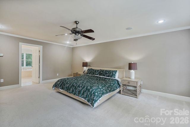 815 36TH Avenue Place NW, Hickory, NC 28601