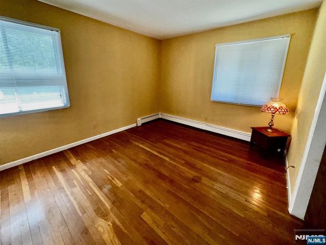 98 Gould Road, West Milford, NJ 07435