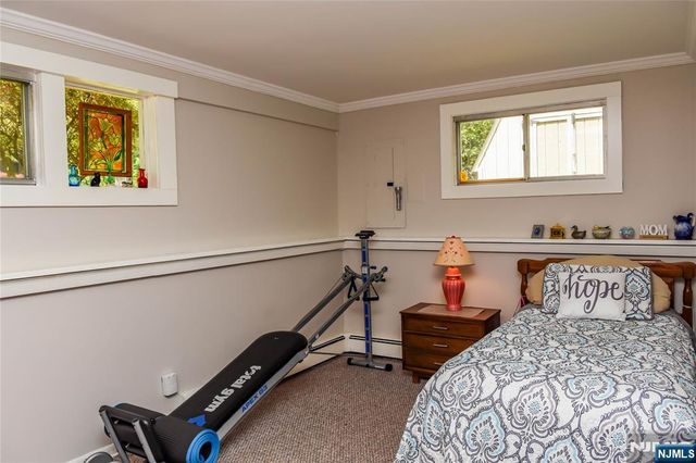 98 Gould Road, West Milford, NJ 07435
