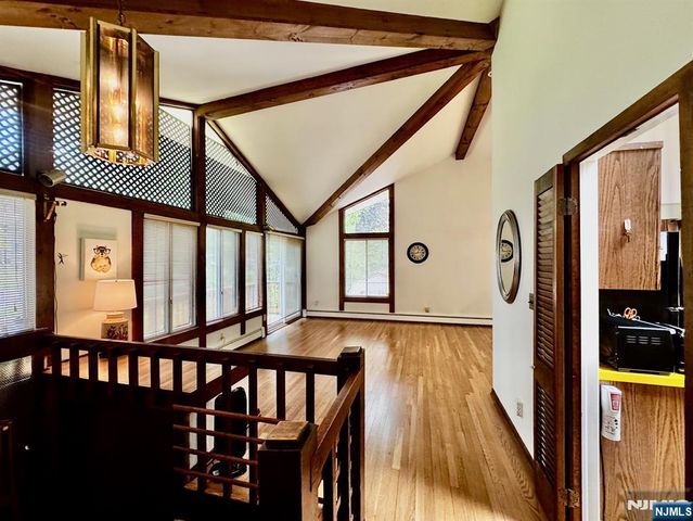98 Gould Road, West Milford, NJ 07435