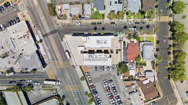 1818 S Norton Avenue 405, Los Angeles, CA 90018