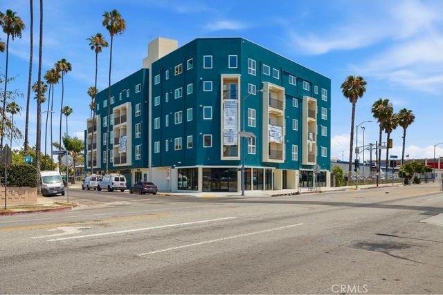 1818 S Norton Avenue 405, Los Angeles, CA 90018