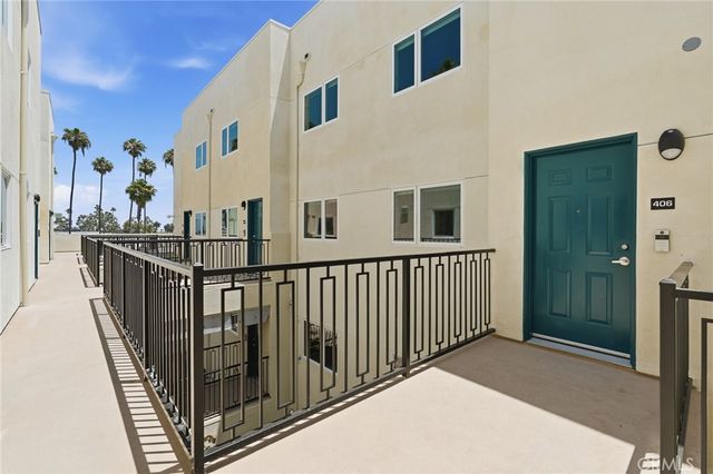 1818 S Norton Avenue 405, Los Angeles, CA 90018