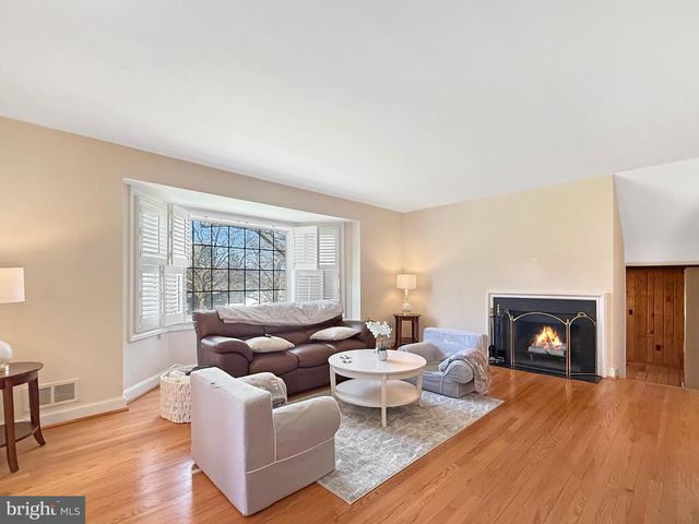 3617 PATRICK HENRY DR, Olney, MD 20832