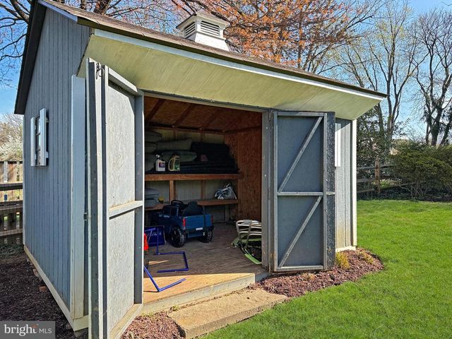 3617 PATRICK HENRY DR, Olney, MD 20832