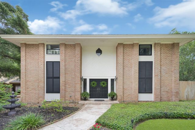 3730 Wildwood Ridge Drive, Kingwood, TX 77339