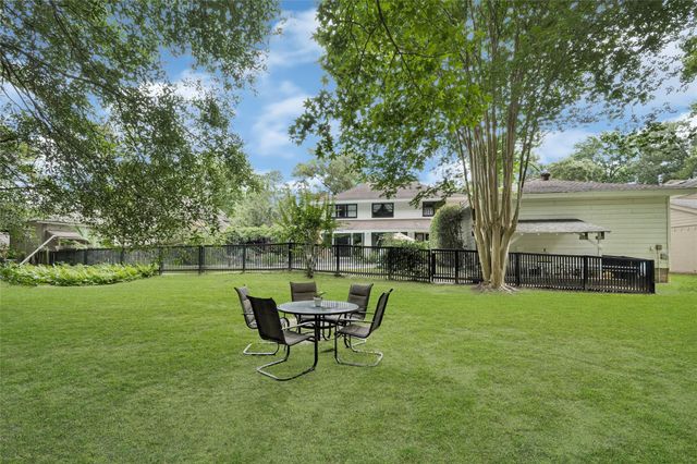 3730 Wildwood Ridge Drive, Kingwood, TX 77339
