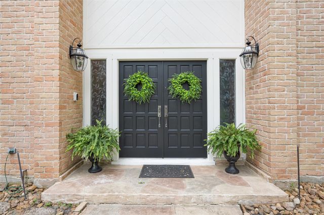 3730 Wildwood Ridge Drive, Kingwood, TX 77339