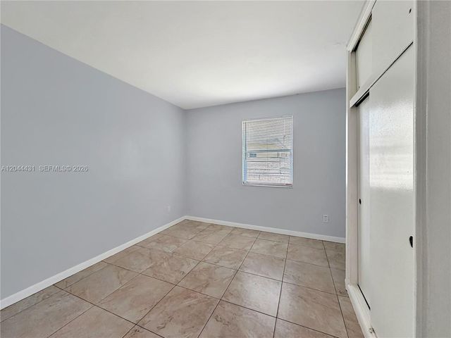 533 NW 15th Way, Fort Lauderdale, FL 33311