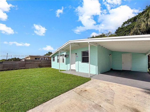 533 NW 15th Way, Fort Lauderdale, FL 33311