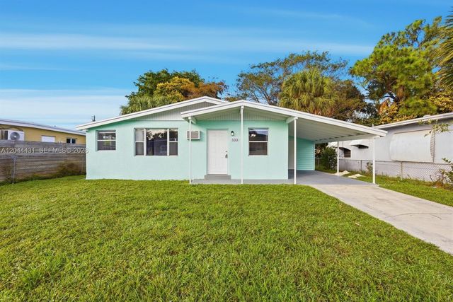 533 NW 15th Way, Fort Lauderdale, FL 33311