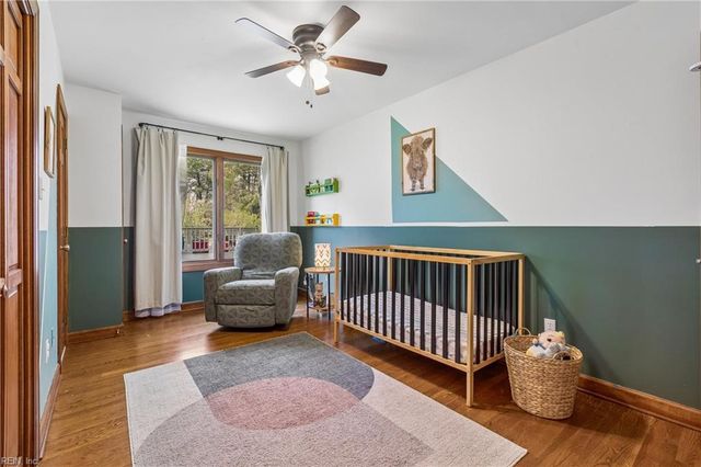 221 Woodburn DR, Hampton, VA 23664