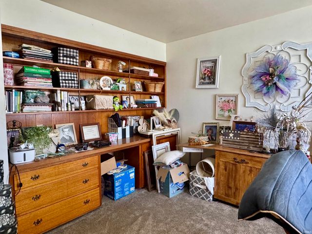 1202 N Sheridan Road, Marion, IN 46952