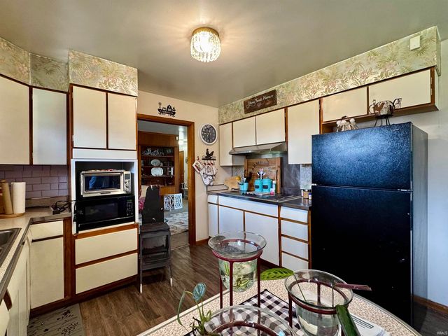 1202 N Sheridan Road, Marion, IN 46952