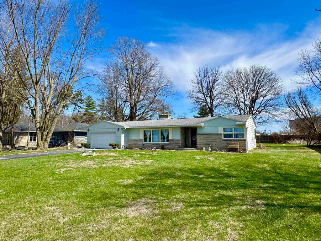 1202 N Sheridan Road, Marion, IN 46952