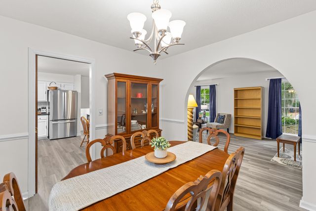 111 Seven Oaks Lane, Summerville, SC 29485
