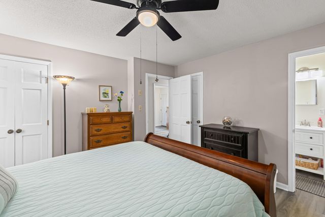 111 Seven Oaks Lane, Summerville, SC 29485
