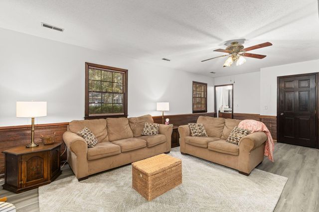 111 Seven Oaks Lane, Summerville, SC 29485