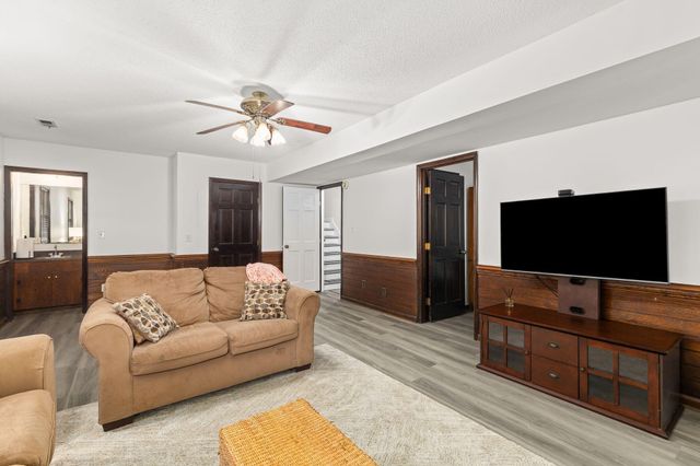 111 Seven Oaks Lane, Summerville, SC 29485