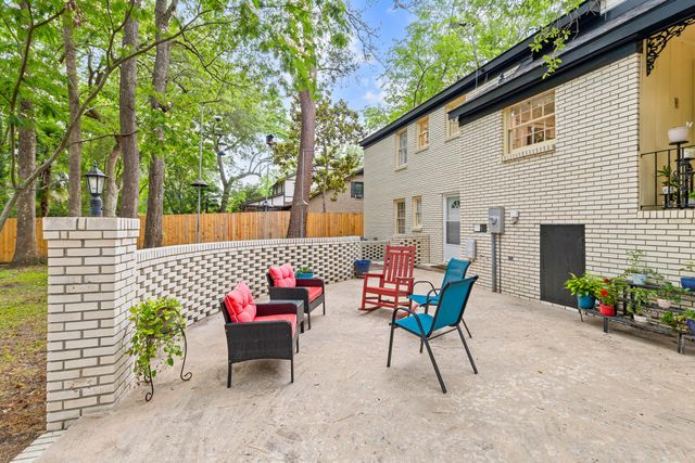 111 Seven Oaks Lane, Summerville, SC 29485