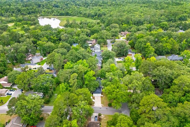 111 Seven Oaks Lane, Summerville, SC 29485