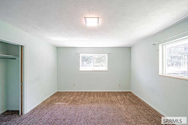 3050 E Iona Road, Idaho Falls, ID 83401