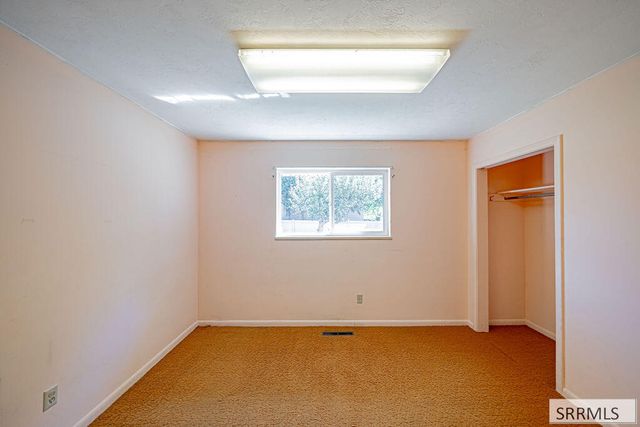 3050 E Iona Road, Idaho Falls, ID 83401