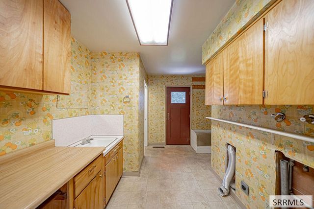 3050 E Iona Road, Idaho Falls, ID 83401