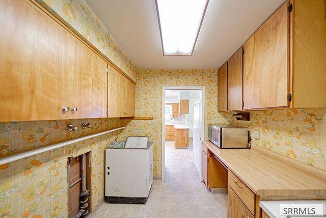 3050 E Iona Road, Idaho Falls, ID 83401