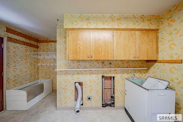 3050 E Iona Road, Idaho Falls, ID 83401