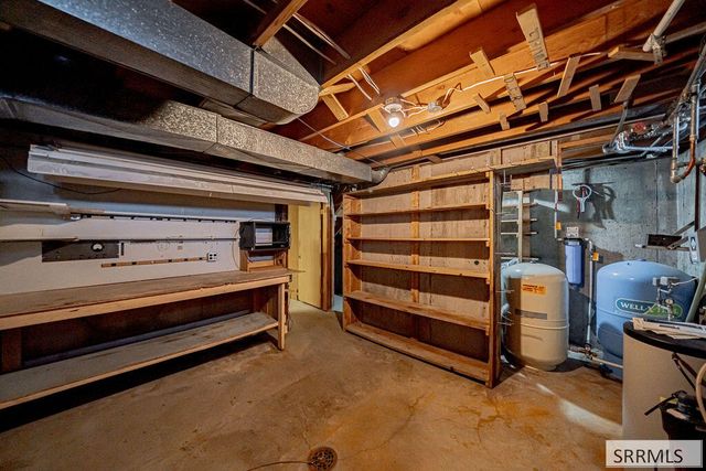 3050 E Iona Road, Idaho Falls, ID 83401